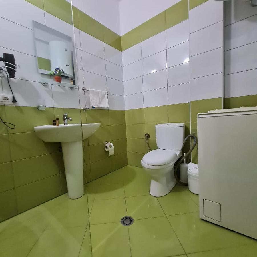 Studio By The Beach - Vlore Bagian luar foto